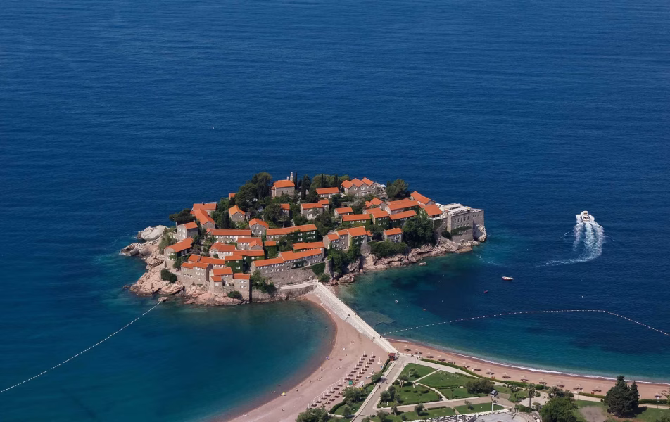 Discover sveti stefan