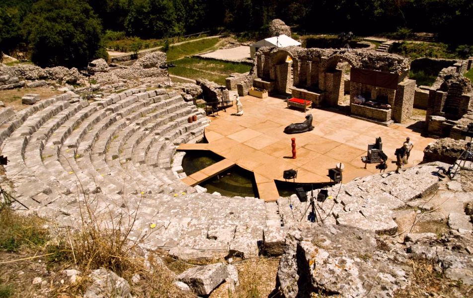 Car rentals in Butrin Albania