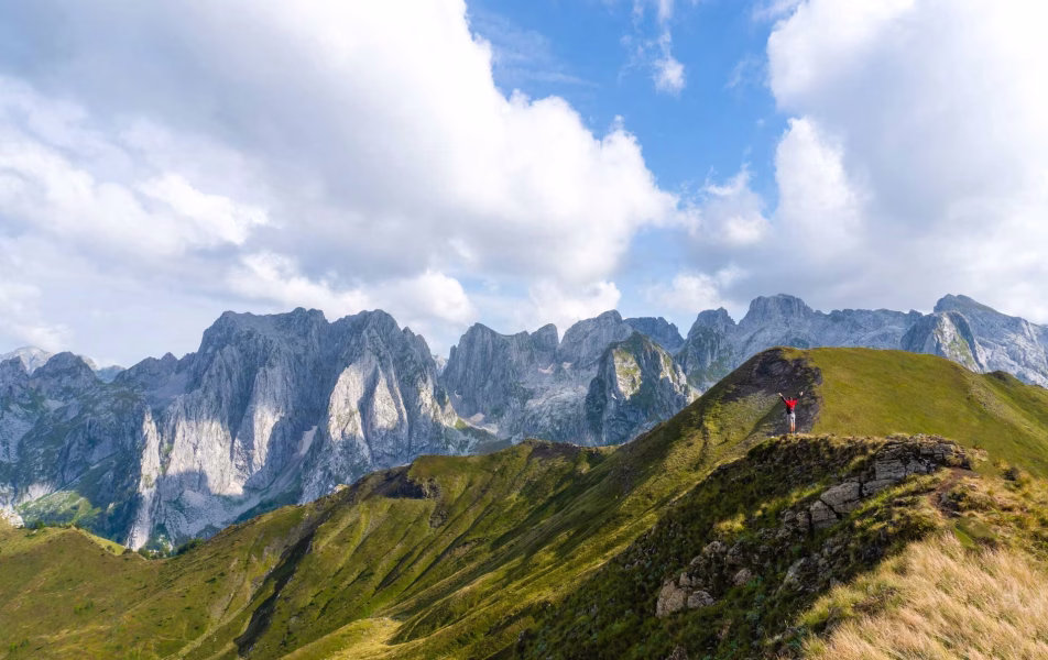 Car rentals and Hiking in Albania